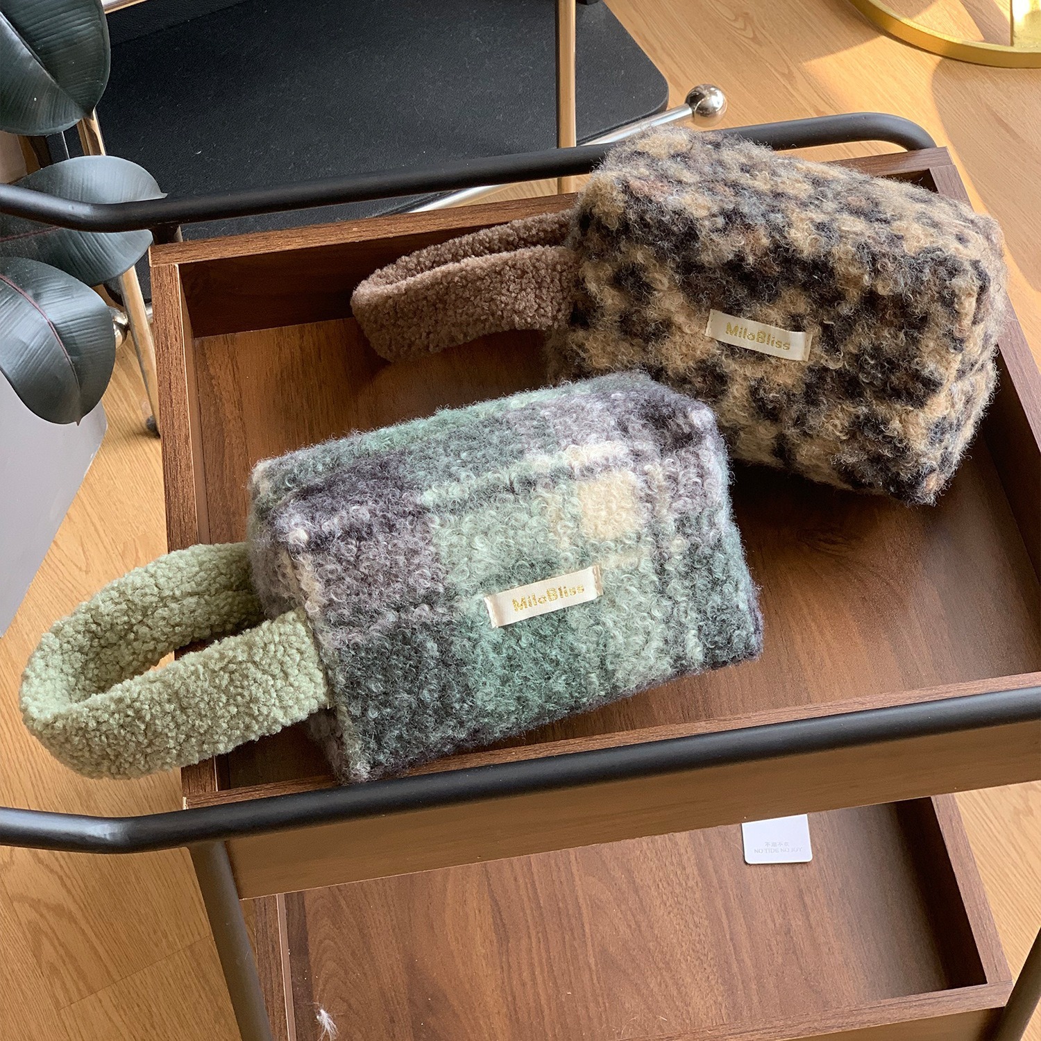Customized Winter Lamb Fleece  - High Luxury Skincare ulasan dan harga